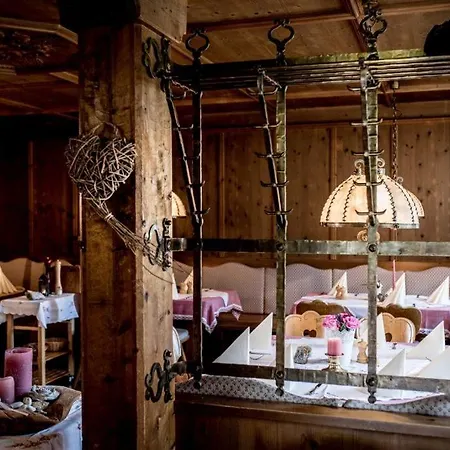 宾馆 Landgasthof Alpenrose