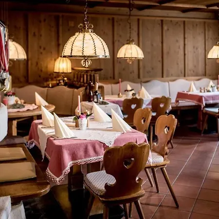 Landgasthof Alpenrose 宾馆